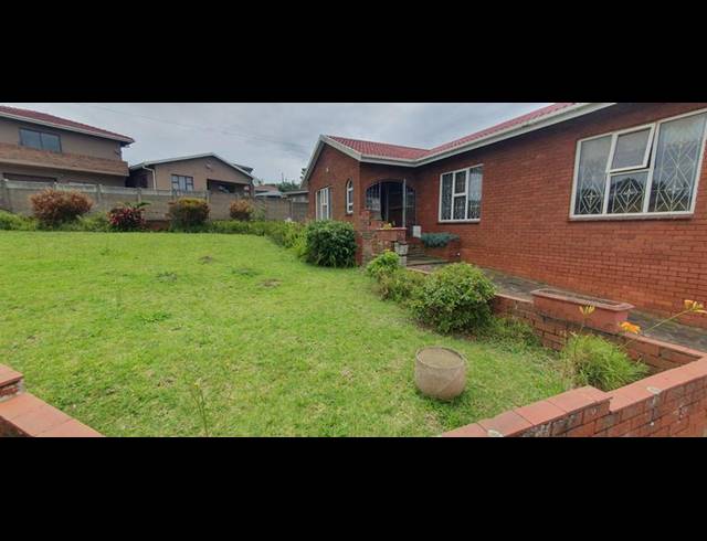 4 BEDROOM HOUSE FOR SALE IN CRAIGIEBURN